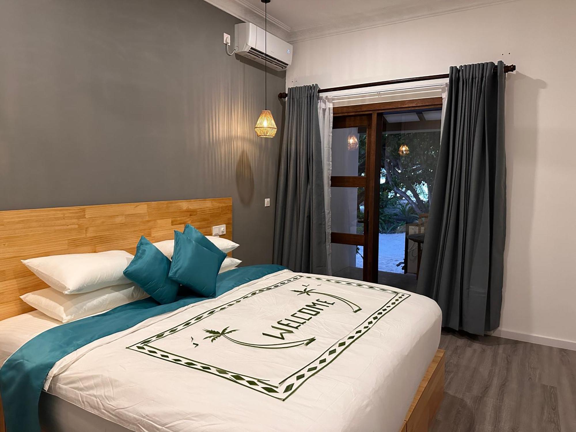 Guest house Dhigurah Dhigurah (Alif Dhaal Atoll)