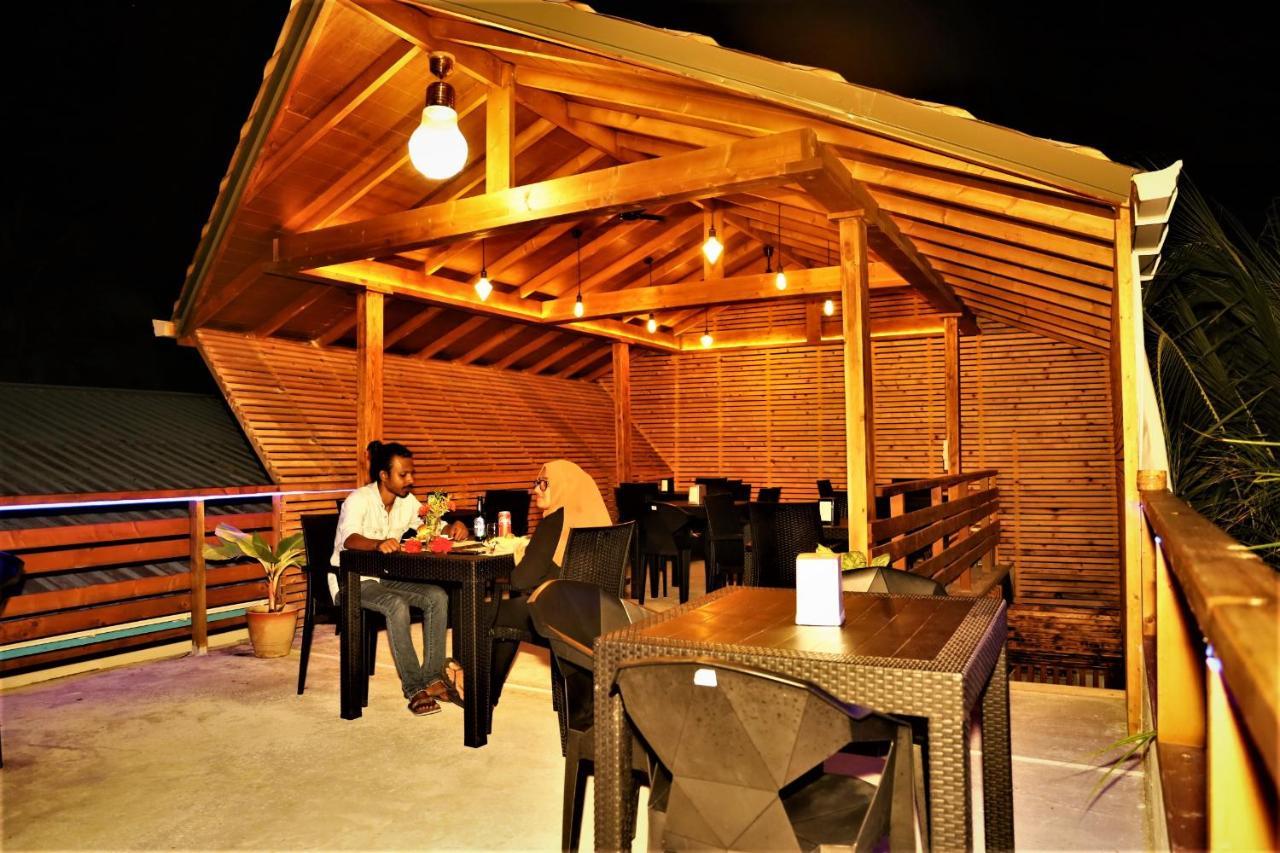 Dhigurah Pensión